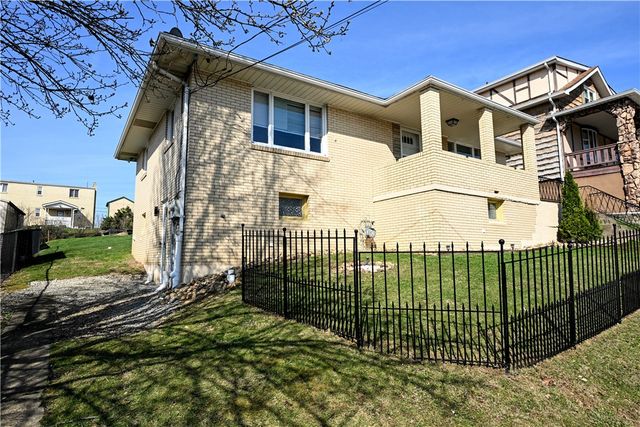 1055 DENNIS AVENUE, Monessen, PA 15062