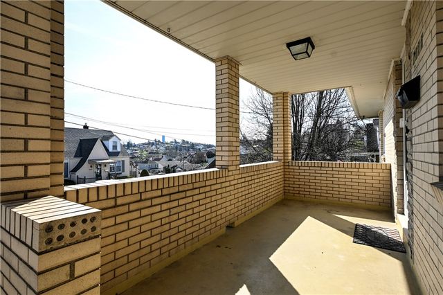 1055 DENNIS AVENUE, Monessen, PA 15062