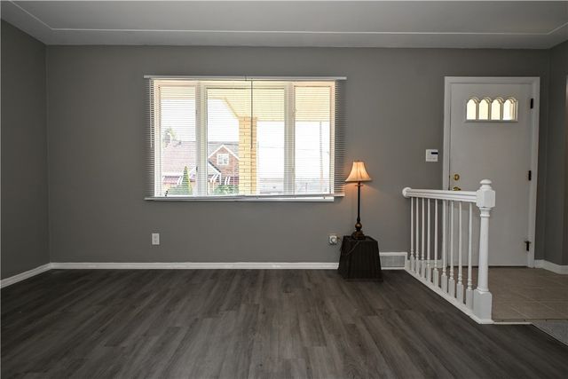 1055 DENNIS AVENUE, Monessen, PA 15062