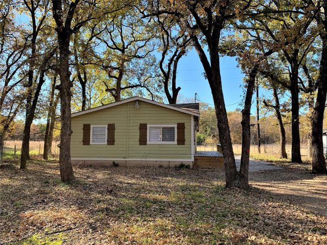 1329 Tawakoni Drive, West Tawakoni, TX 75474