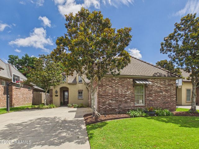 200 Croft Row, Lafayette, LA 70503