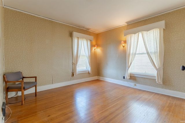 905 E Blackford Avenue, Evansville, IN 47713