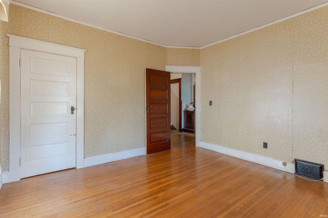 905 E Blackford Avenue, Evansville, IN 47713