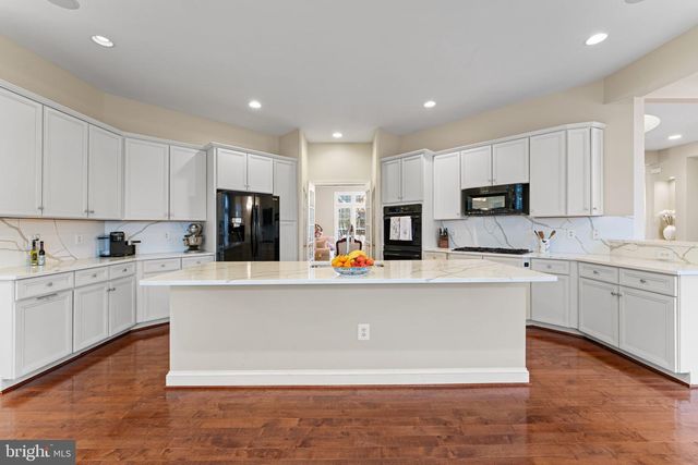 8441 LINK HILLS LOOP, Gainesville, VA 20155