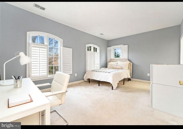 8441 LINK HILLS LOOP, Gainesville, VA 20155
