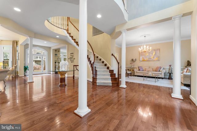 8441 LINK HILLS LOOP, Gainesville, VA 20155