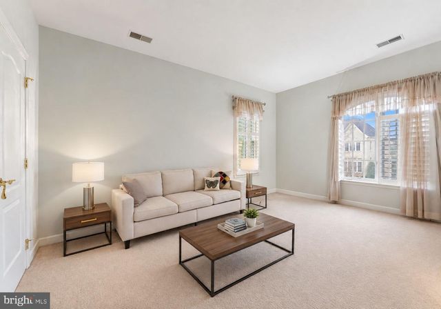 8441 LINK HILLS LOOP, Gainesville, VA 20155