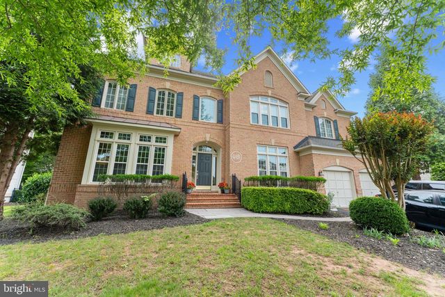 8441 LINK HILLS LOOP, Gainesville, VA 20155