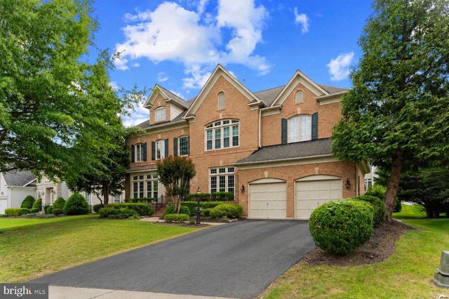 8441 LINK HILLS LOOP, Gainesville, VA 20155