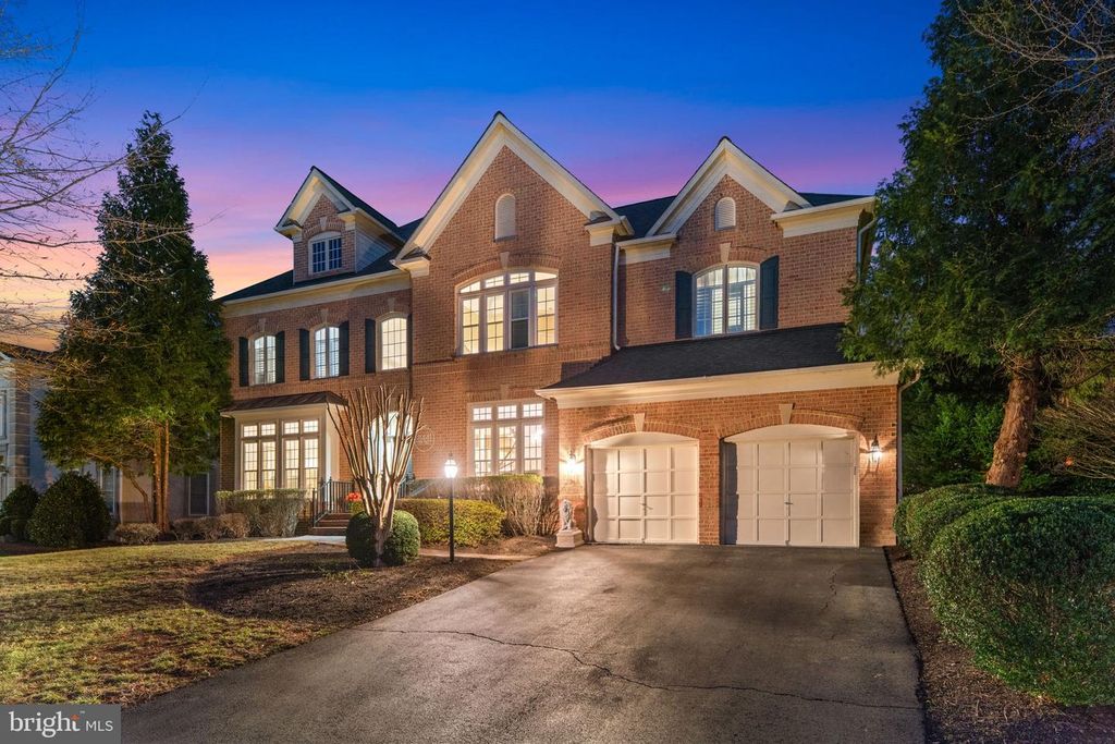 8441 LINK HILLS LOOP, Gainesville, VA 20155