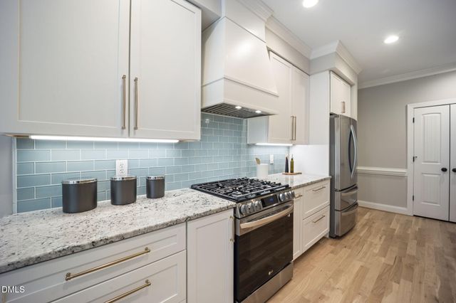 33 Old Grove, Apex, NC 27502