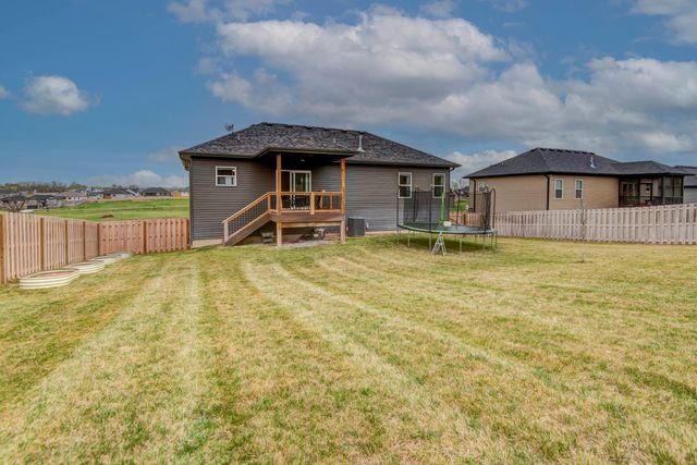 2720 W Osprey Drive, Ozark, MO 65721