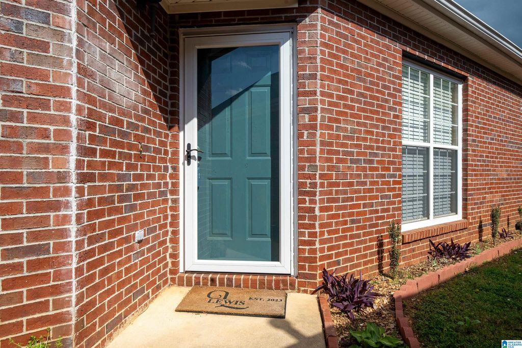 4788 LONGMEADOW DRIVE, Bessemer, AL 35022