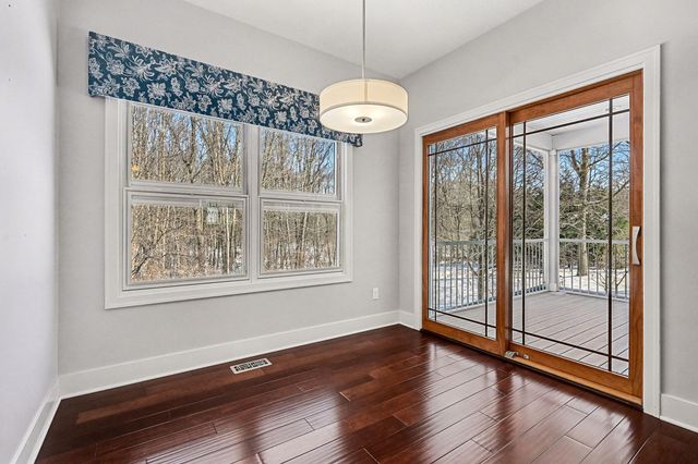 1164 Hawkins Court, Kalamazoo, MI 49009