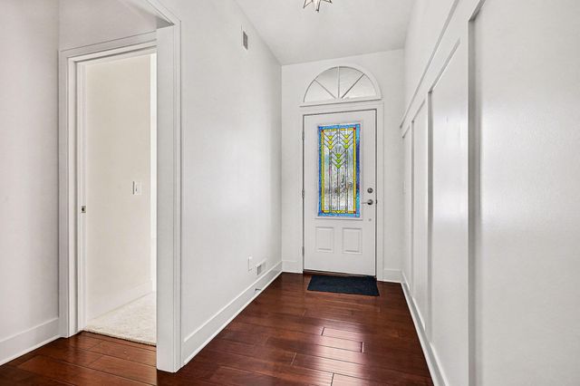 1164 Hawkins Court, Kalamazoo, MI 49009