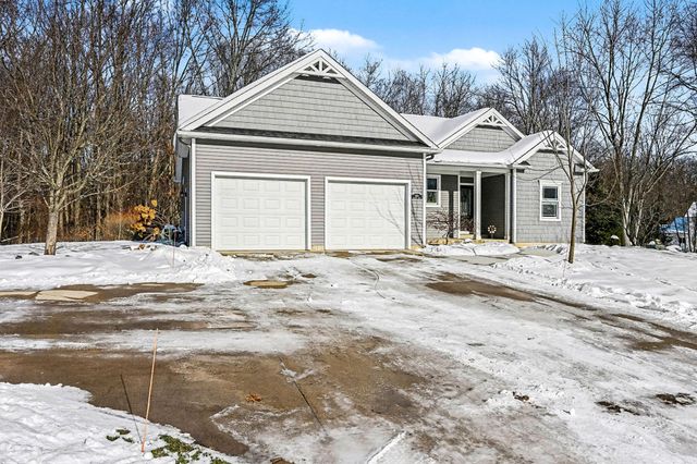1164 Hawkins Court, Kalamazoo, MI 49009