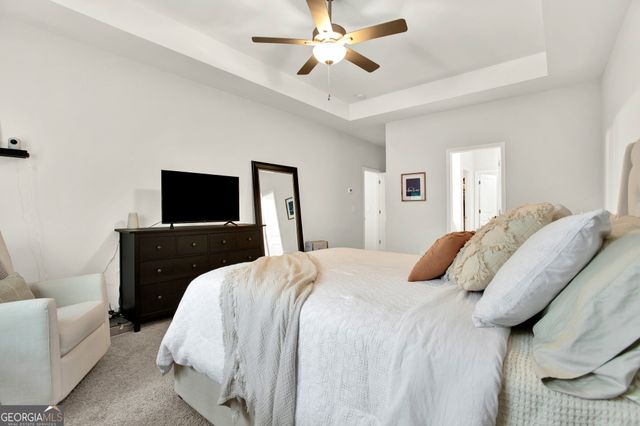 12 Winchester Avenue, Adairsville, GA 30103