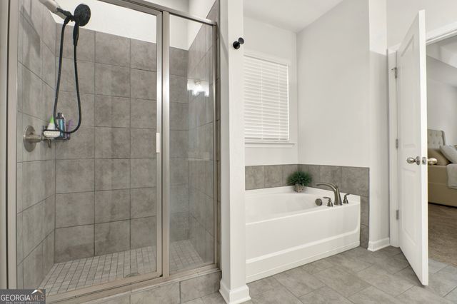 12 Winchester Avenue, Adairsville, GA 30103