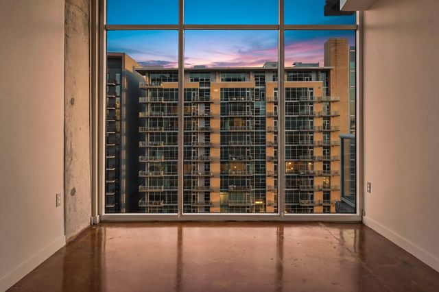 600 12th Ave S Apt 1608, Nashville, TN 37203