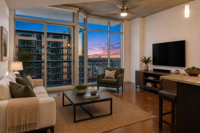 600 12th Ave S Apt 1608, Nashville, TN 37203