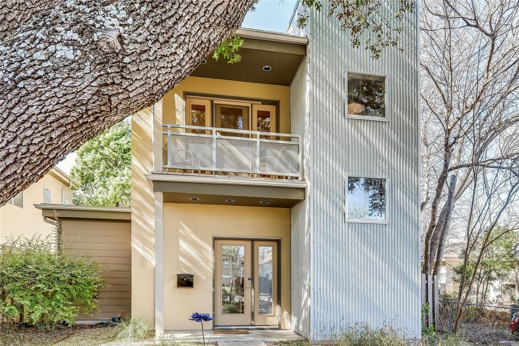 2110 Eva ST, Austin, TX 78704