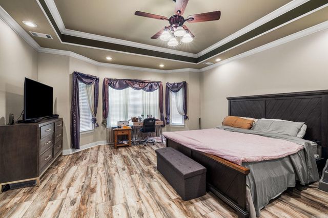27 Gleneagle Drive, Cabot, AR 72023