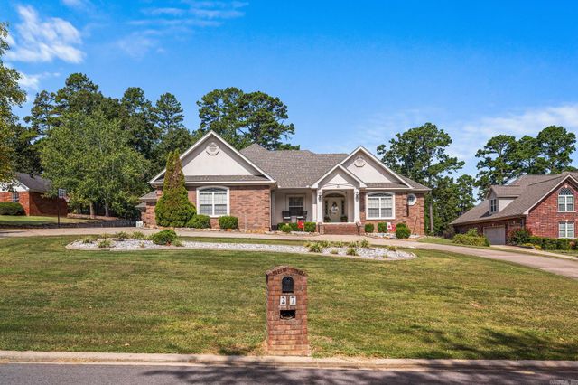 27 Gleneagle Drive, Cabot, AR 72023
