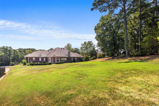 27 Gleneagle Drive, Cabot, AR 72023