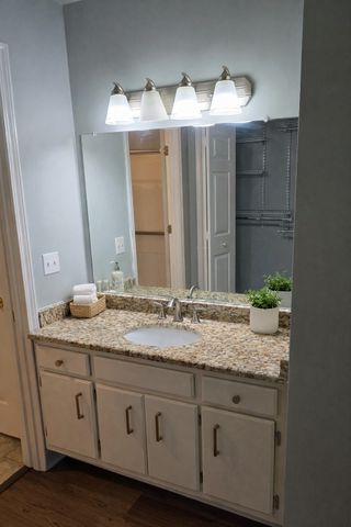 802 Marquette Dr, Nashville, TN 37205