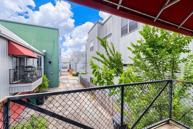 905 Andrews Street, Houston, TX 77019
