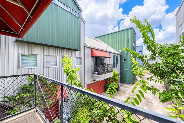 905 Andrews Street, Houston, TX 77019