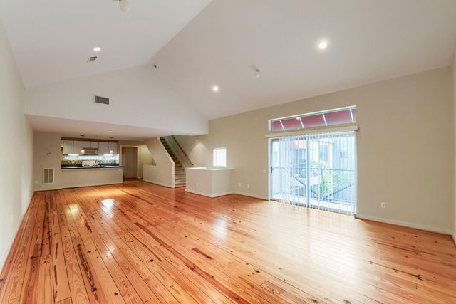 905 Andrews Street, Houston, TX 77019