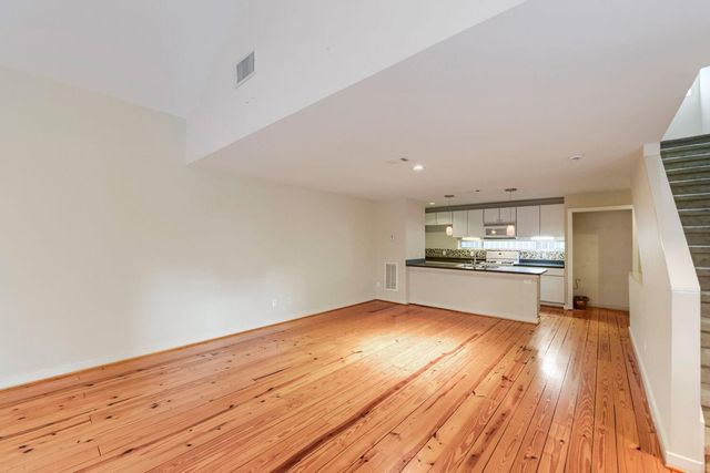 905 Andrews Street, Houston, TX 77019