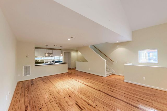 905 Andrews Street, Houston, TX 77019