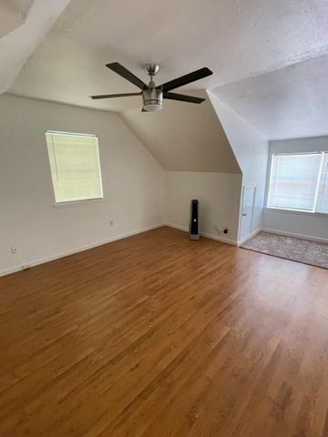 208 Medina ST, Austin, TX 78702