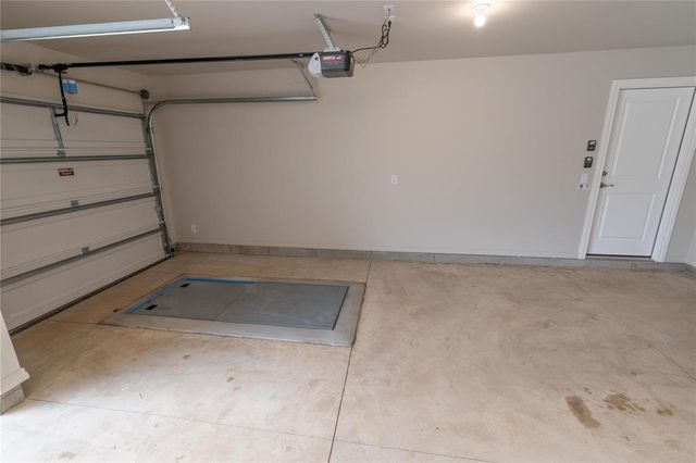 12516 Velvet Ash Avenue, Oklahoma City, OK 73173