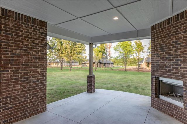 12516 Velvet Ash Avenue, Oklahoma City, OK 73173