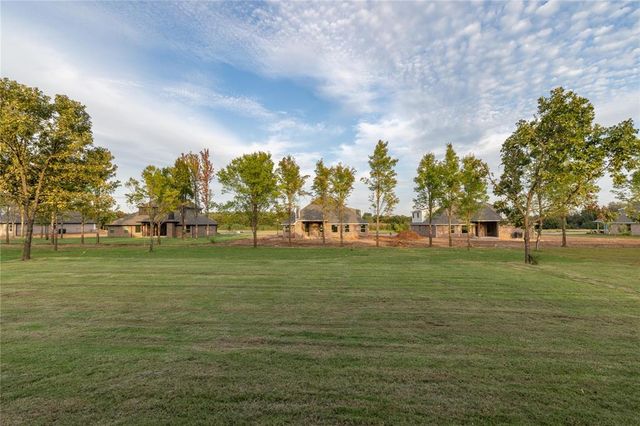 12516 Velvet Ash Avenue, Oklahoma City, OK 73173