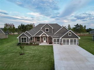 12516 Velvet Ash Avenue, Oklahoma City, OK 73173