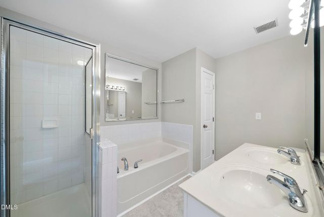 2211 Raven Road 102, Raleigh, NC 27614