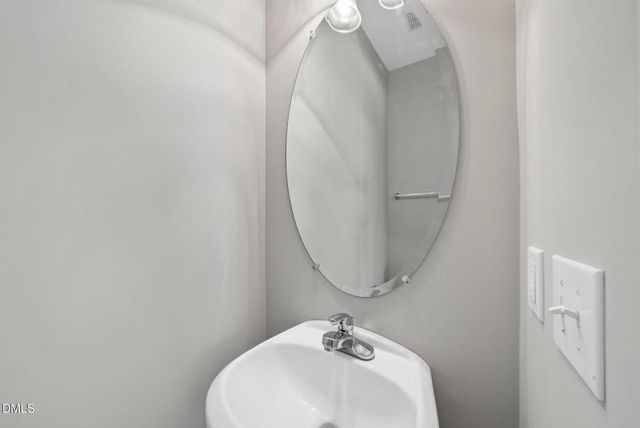 2211 Raven Road 102, Raleigh, NC 27614