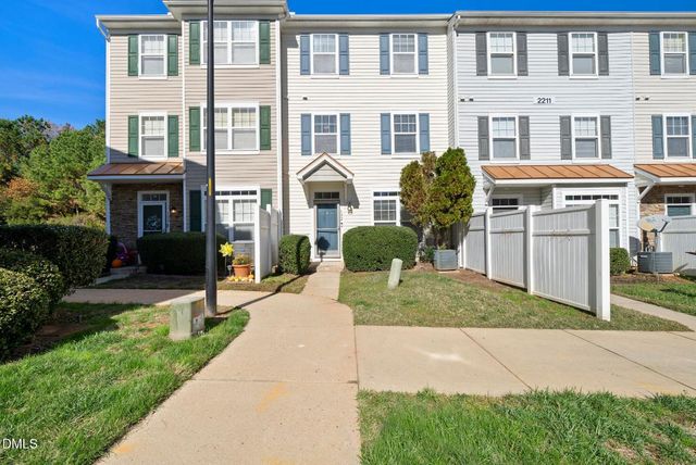 2211 Raven Road 102, Raleigh, NC 27614