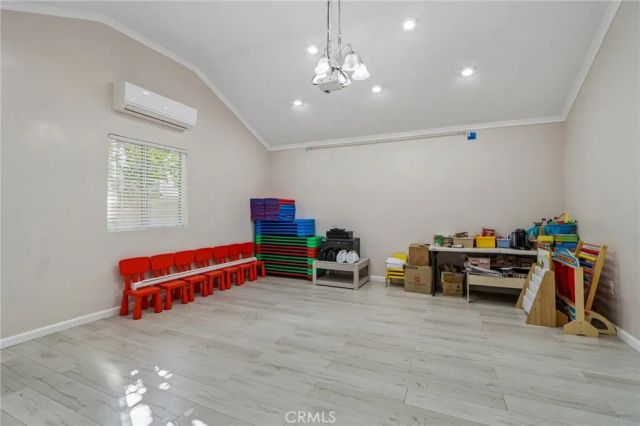 12643 Elkwood Street, North Hollywood, CA 91605