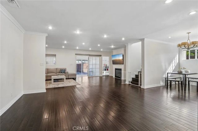 12643 Elkwood Street, North Hollywood, CA 91605