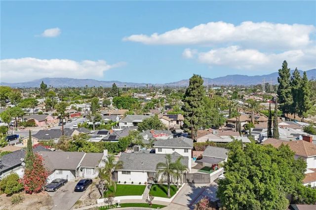 12643 Elkwood Street, North Hollywood, CA 91605