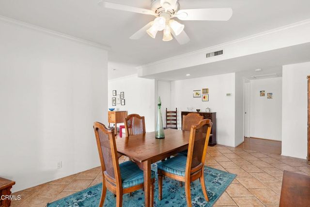 945 S Orange Grove Boulevard E, Pasadena, CA 91105