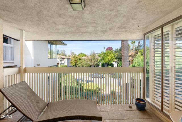 945 S Orange Grove Boulevard E, Pasadena, CA 91105