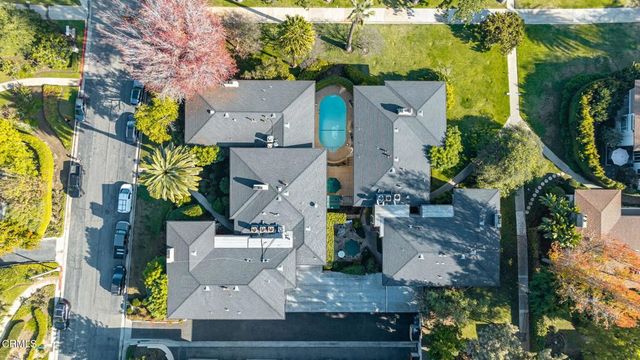 945 S Orange Grove Boulevard E, Pasadena, CA 91105