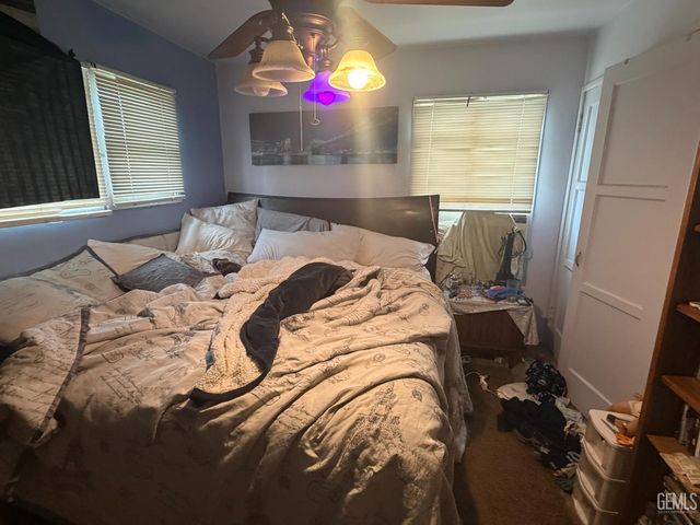 344 Oakdale Drive, Bakersfield, CA 93309