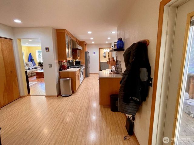 2497 Goss Ridge Road, Freeland, WA 98249